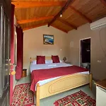 Emiliano Castle Of 2* Krujë