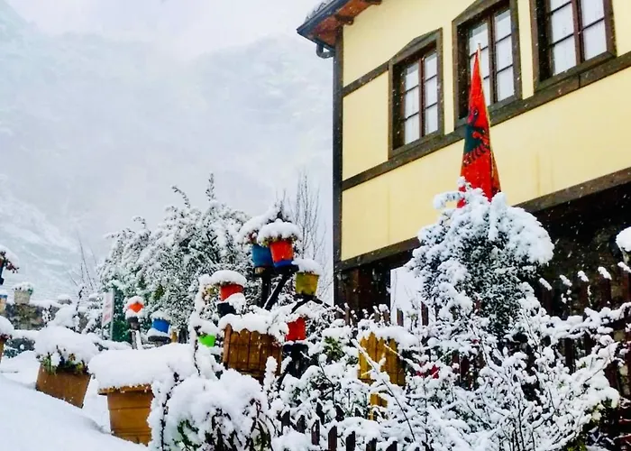 Penzion Emiliano Castle Of Krujë