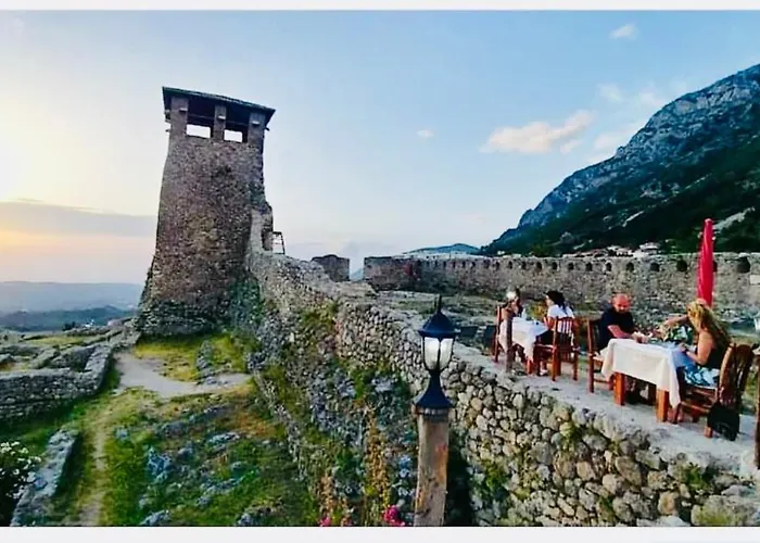 Emiliano Castle Of 2* Krujë