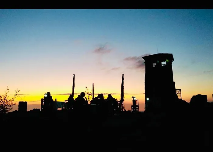 Pensionat Emiliano Castle Of Krujë