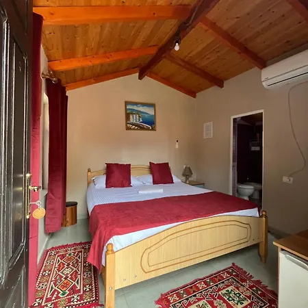 Emiliano Castle Of 2* Krujë