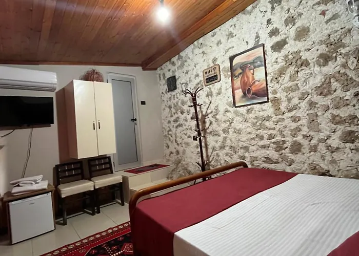 Emiliano Castle Of Krujë